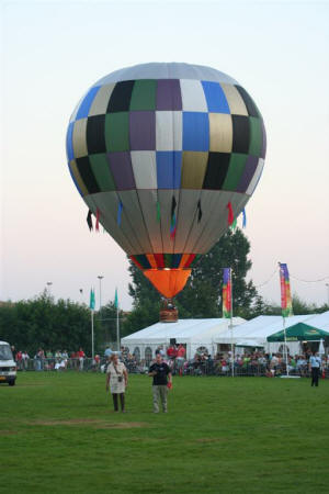 Breda Ballon Fiesta 2007 - miniballooning